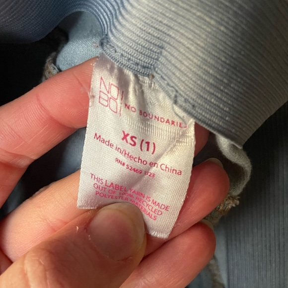 No Boundaries Y2K Light Blue Butterly Elastic Waist Flared Jeans xs - Picture 8 of 8